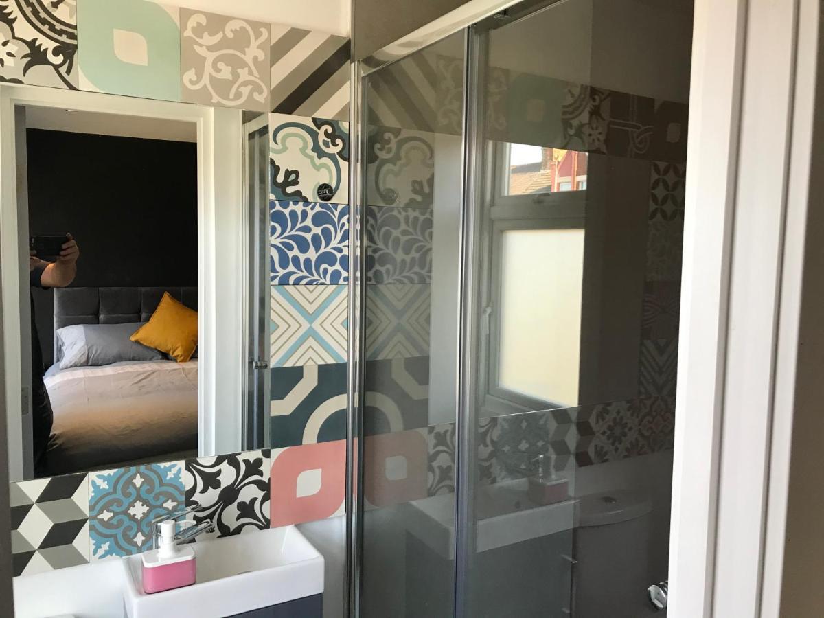 Cozy Rooms Ливърпул Екстериор снимка